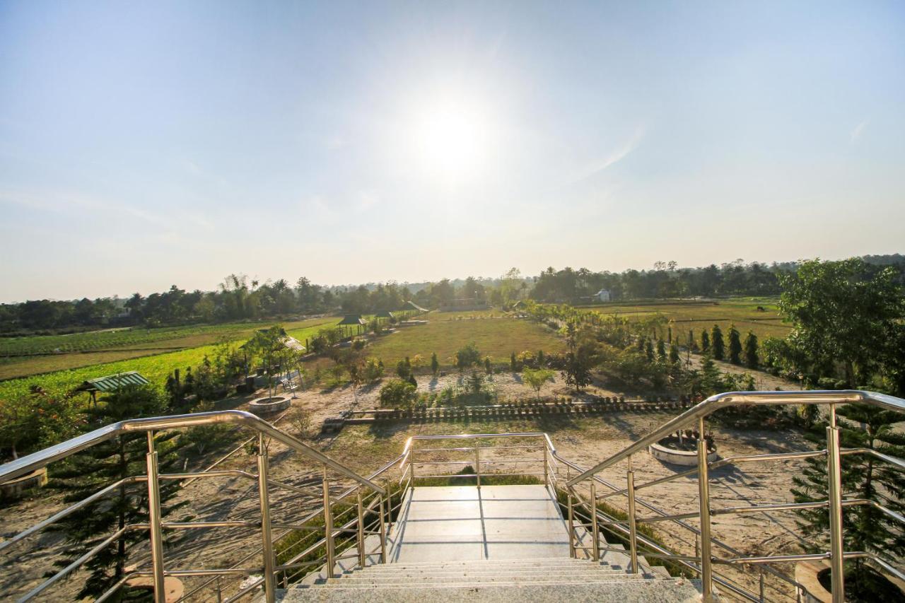 Shaugaon Oyo 69836 Aponjon Resort And Restaurant מראה חיצוני תמונה
